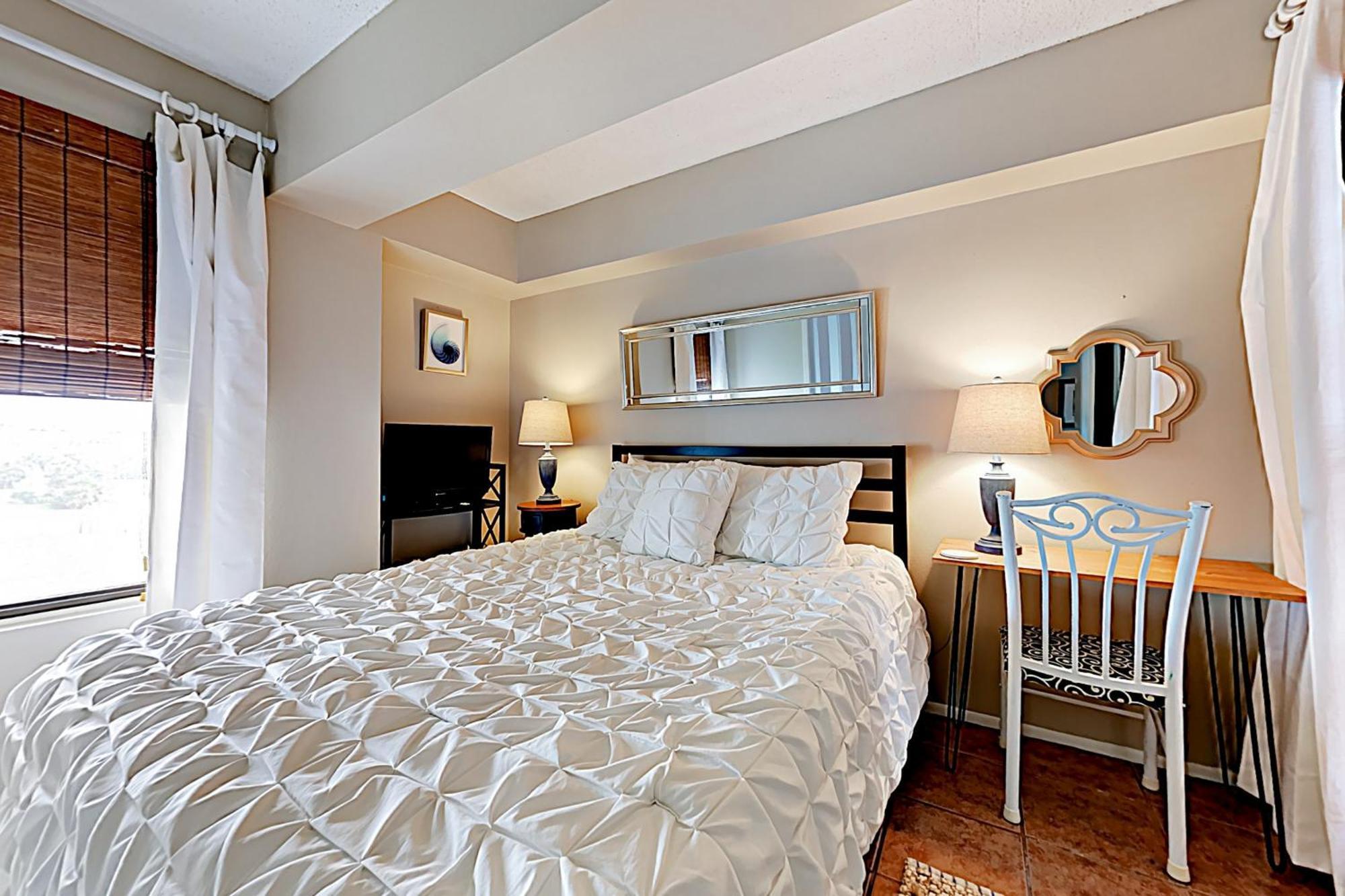Seawall Apartments Galveston Room photo